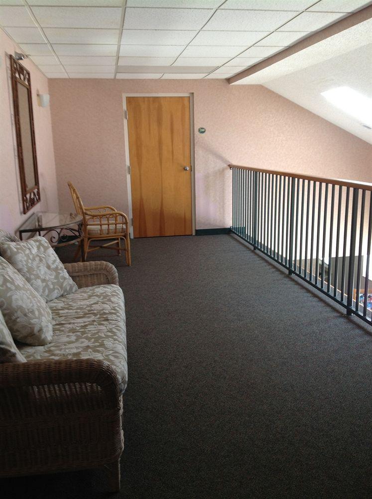 Ourguest Inn And Suites Catawba Island Port Clinton Extérieur photo